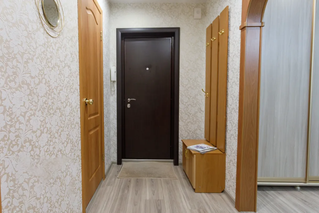 Уютная квартира около МНТК