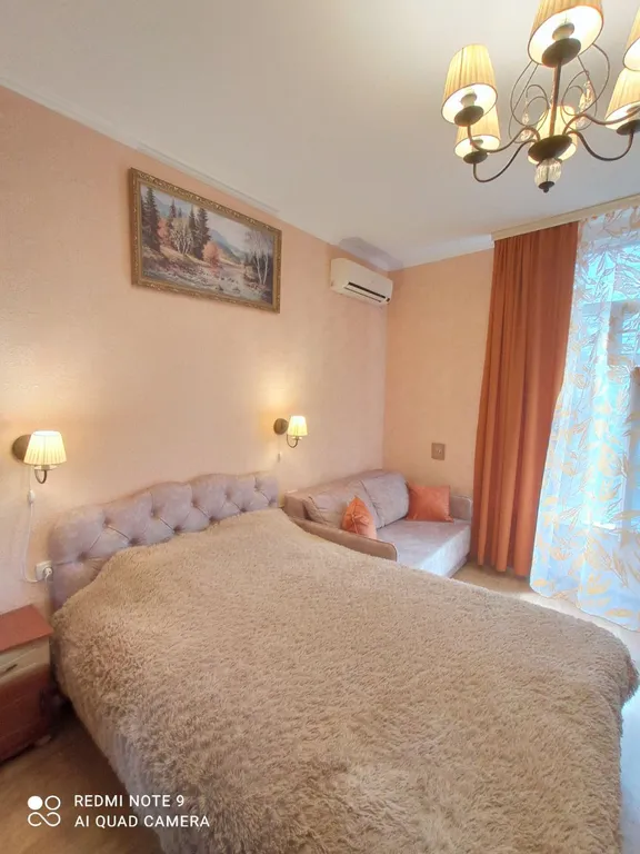 Квартира Комфортная студия в центре Алупки у дворца — аренда посуточно в Алупка