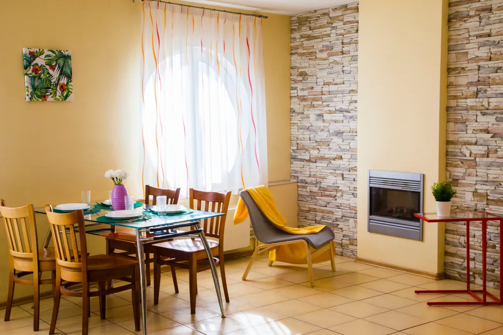 Из окна город как на ладони