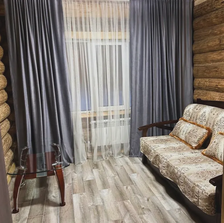 Уютный домик у подножия Эльбруса