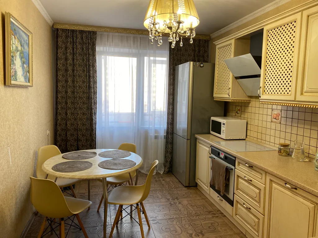 3-комнатная квартира в деловом центре