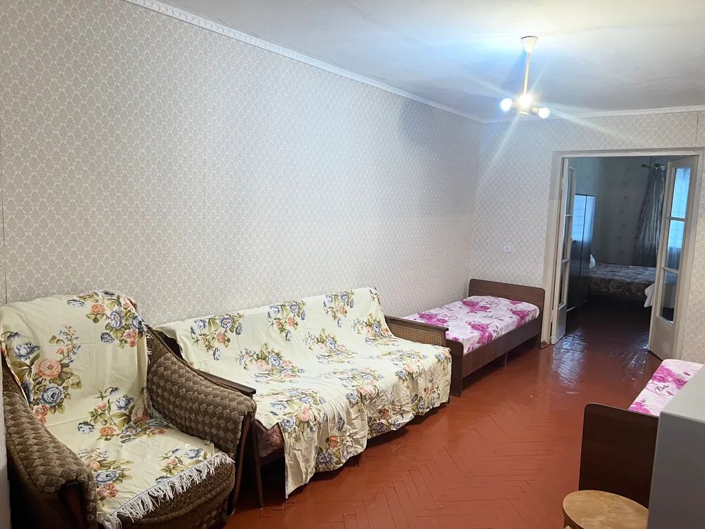 Квартира 2-х комнатная квартира в центре города Сухум рядом с морем — Сухум