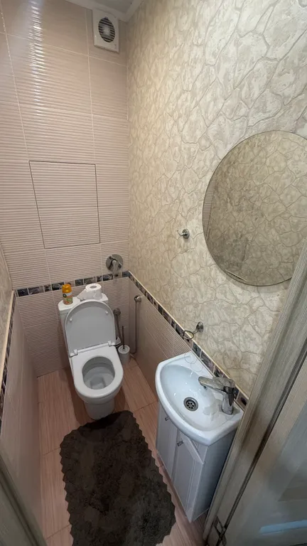 Просторная квартира для компании до 9 человек: по цене отеля, с душой