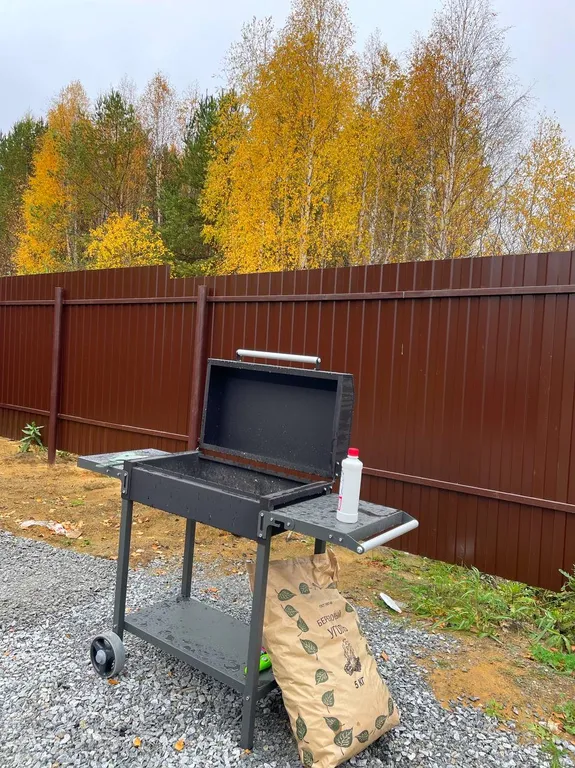 Треугольный дом Афрейм с видом на лес и подогреваемым бассейном