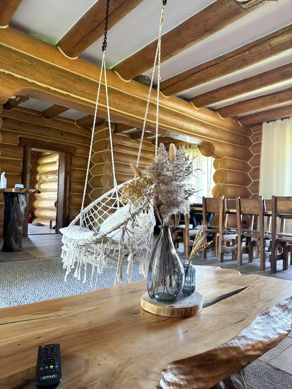 Экодом из вековой сосны с прудом и 7-м бассейном в 23 км от Минска