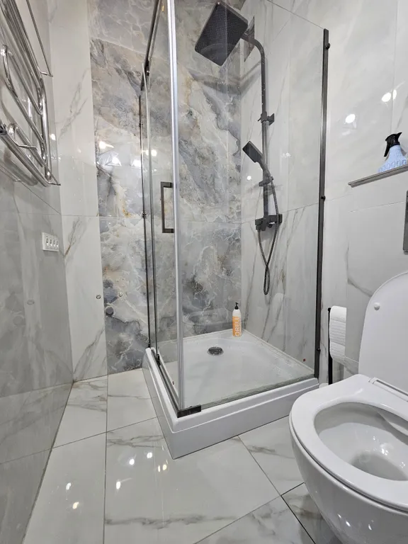 Евродвушка в тихом центре, около парка