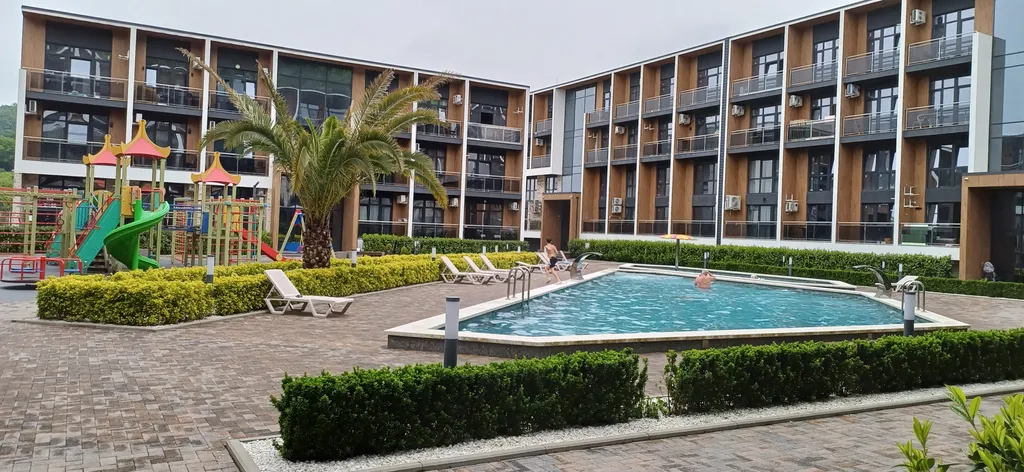 Квартира Новая, уютная студия в ЖК Морской квартал — аренда посуточно в Вардане