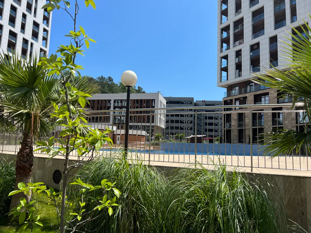 Дизайнерская квартира с видом на море в ЖК Аллея парк