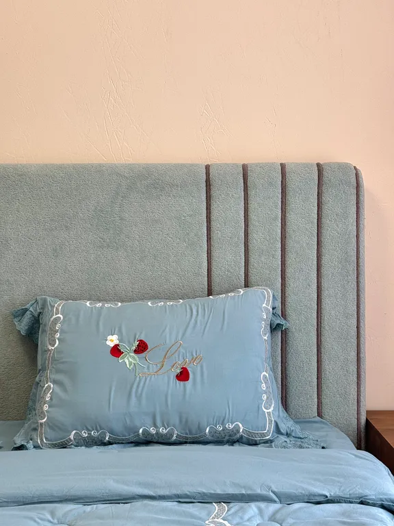 Квартира Квартира Просторный двухкомнатный номер — Архыз