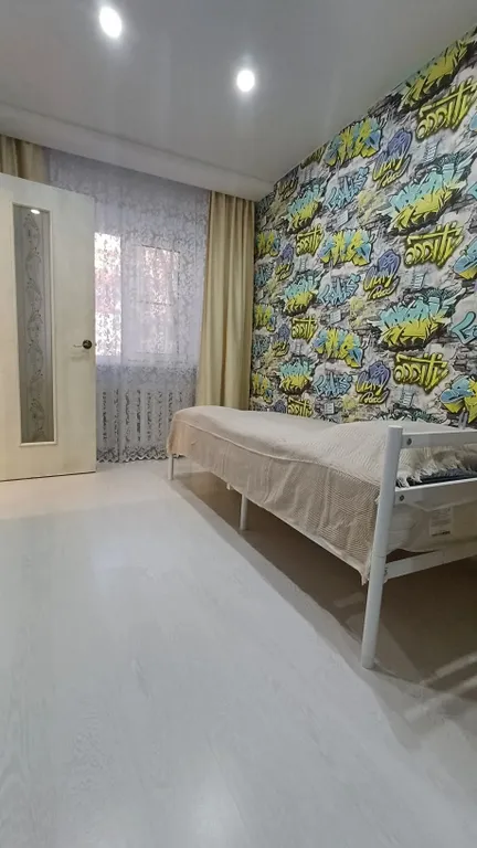 Простая 2-х комнатная квартира, до центра 10 минут