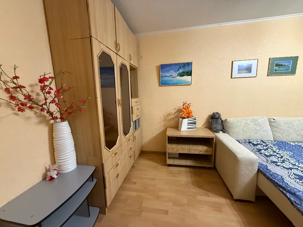 Комната в карибском стиле в трёхкомнатной квартире