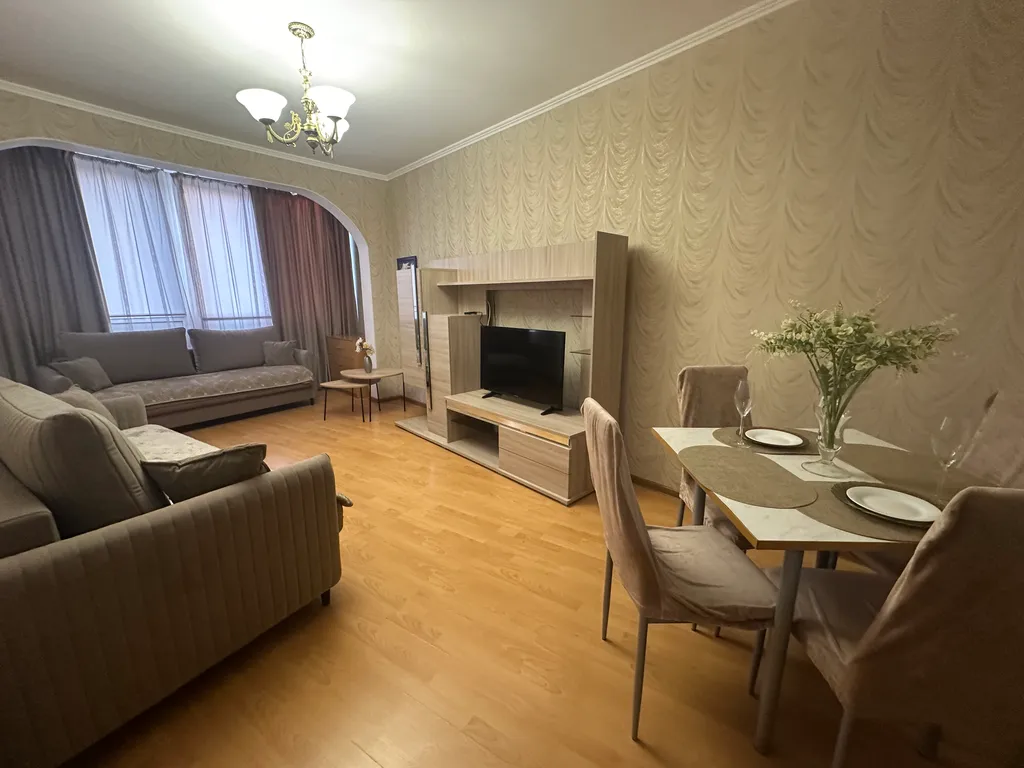 Квартира Уютная квартира прям у моря в курортном городке — Сочи