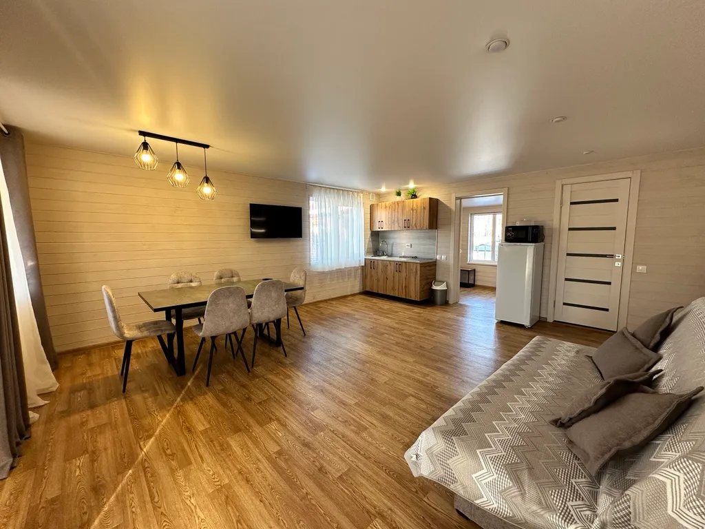 Гостевой дом в ёлках