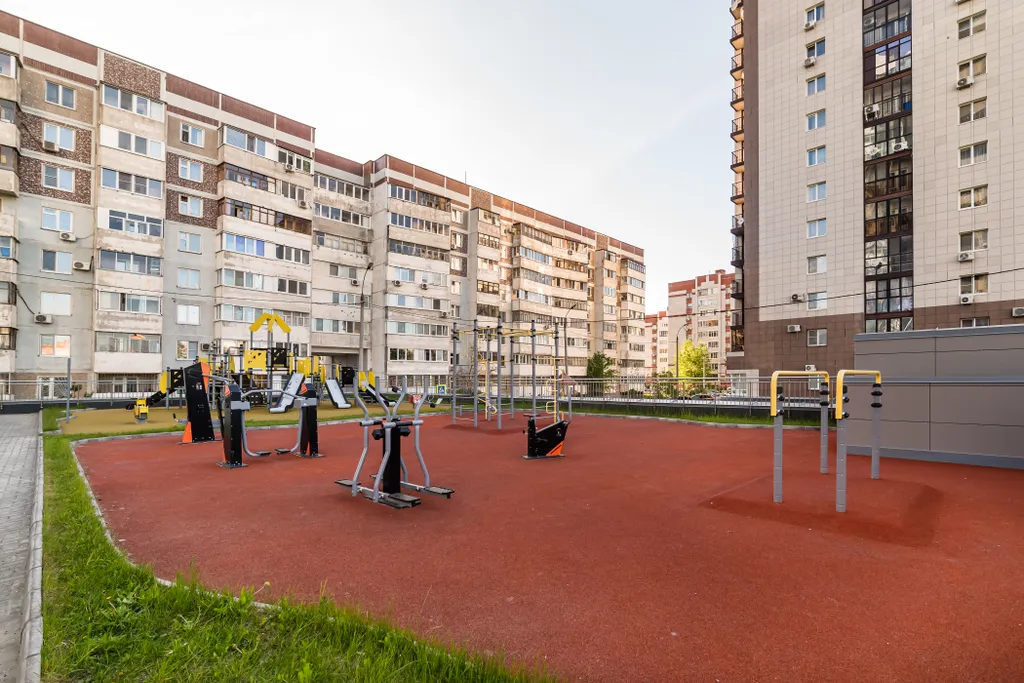 Квартира Красивая квартира напротив аквапарка Ривьера — Казань