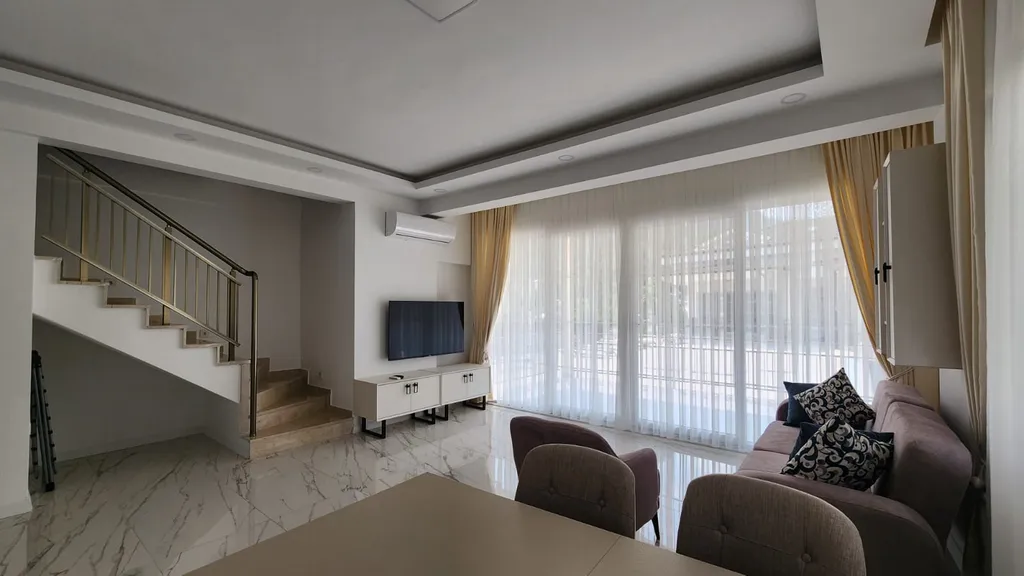 Новая вилла с 3-спальнями и видом на горы