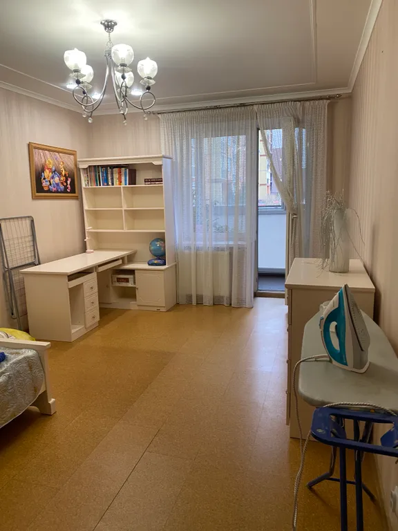 Квартира Трёхкомнатная квартира — Калининград