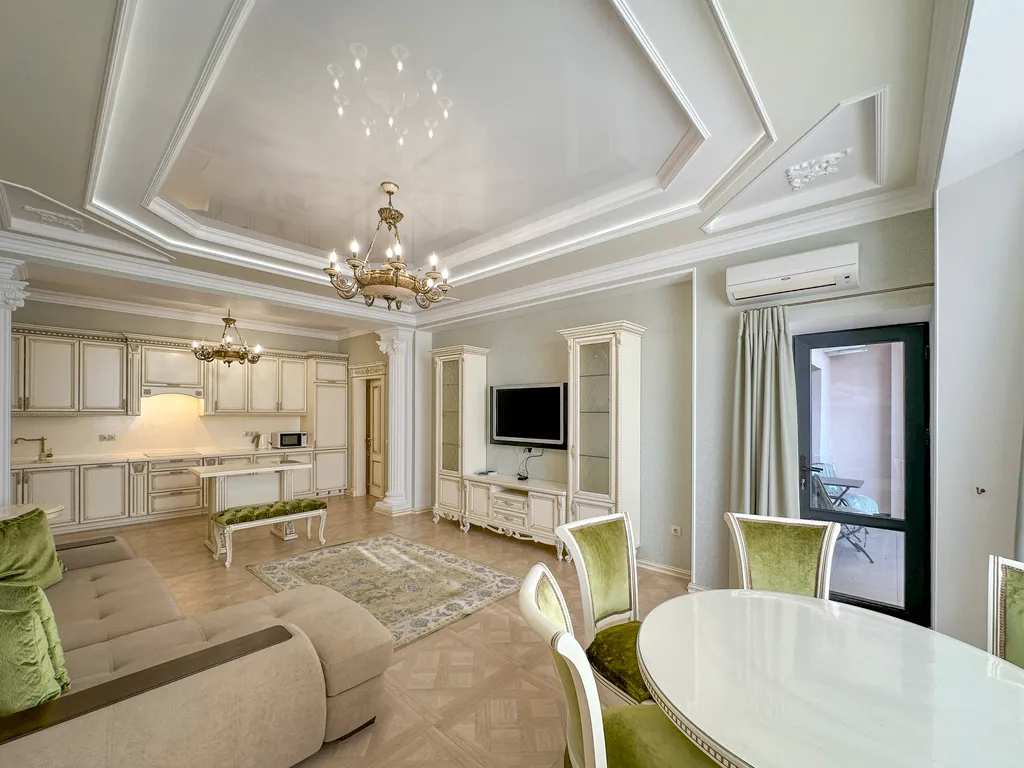 Апартамент с видом на город