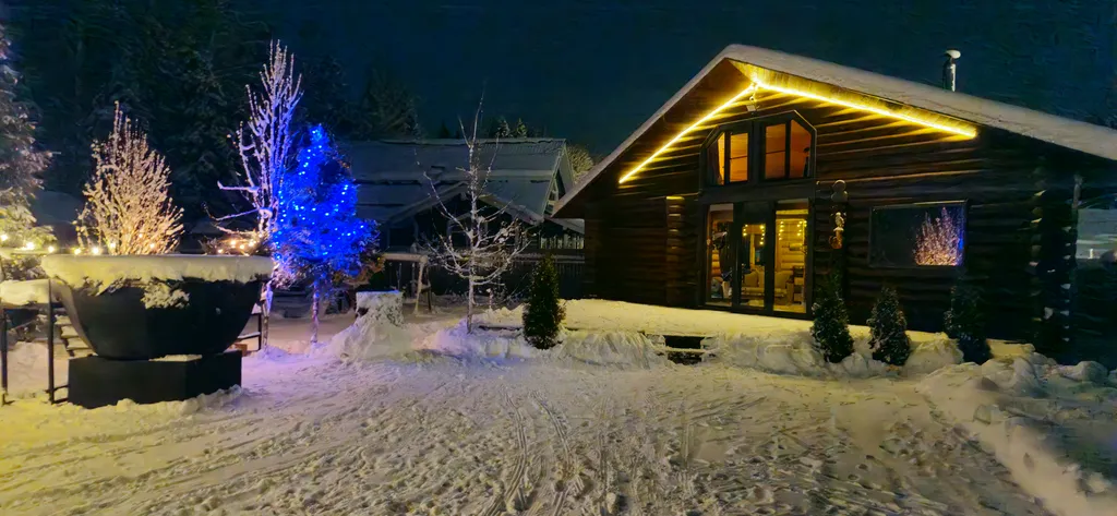 Коттедж Дом в лесу с русской баней — Кузяево