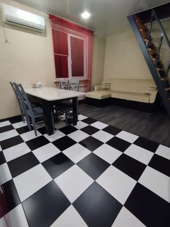 Новый гостевой дом на Торфяной недалеко от центра