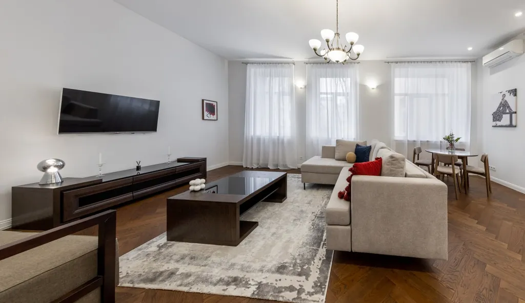 Элитный 4-комнатный апартамент в самом центре