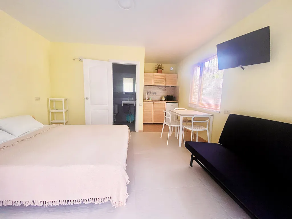 bungalow room 10 с мини-кухней