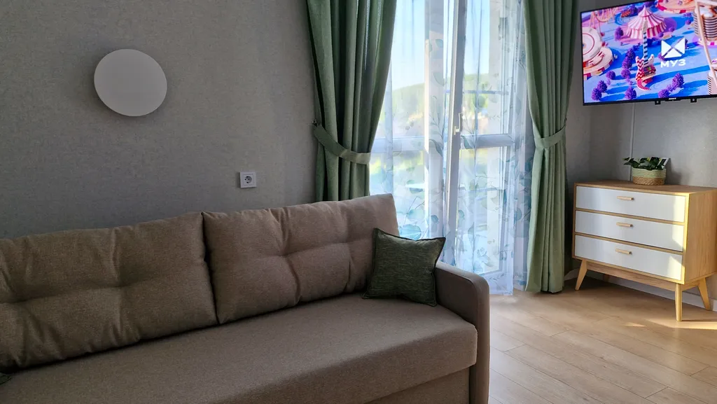 Квартира Уютные апартаменты у моря, с видом на можжевеловый лес, заповедник — Варваровка