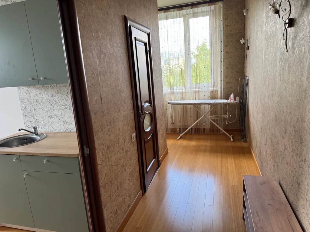 2х комнатная квартира с кондиционером на 2 этаже