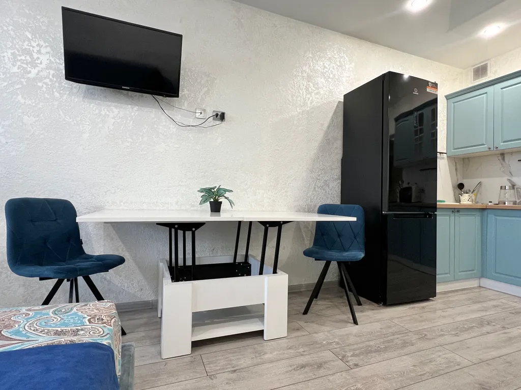 Студия в новом ЖК на площади Советов без оплаты за финальную уборку