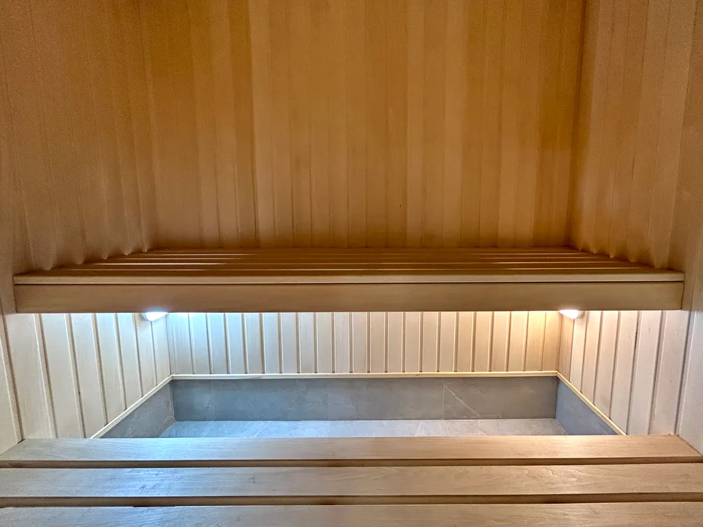 Коттедж Домик с сауной — Казань