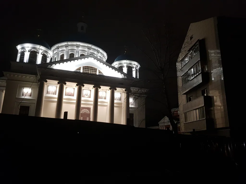 Квартира 2-комнатная Квартира — Казань