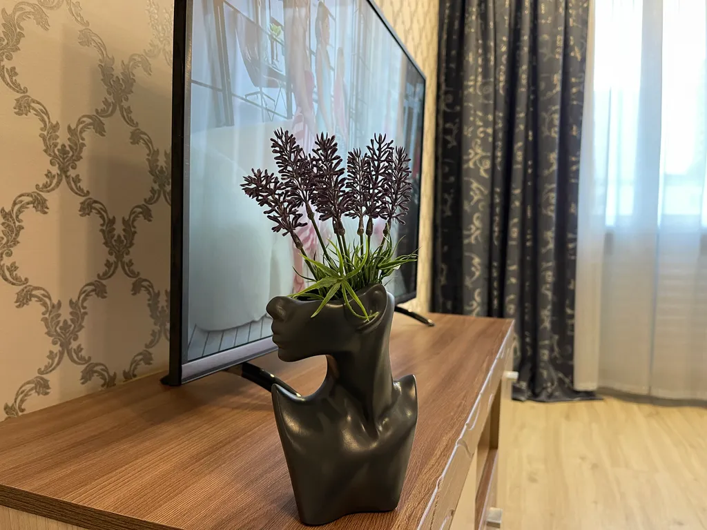 Солнечная двухкомнатная квартира