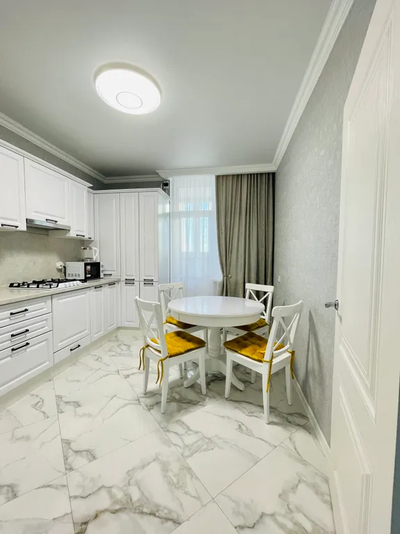 Красивый двухкомнатный люкс