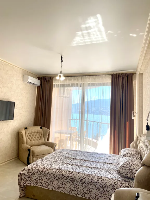 Квартира с видом на море