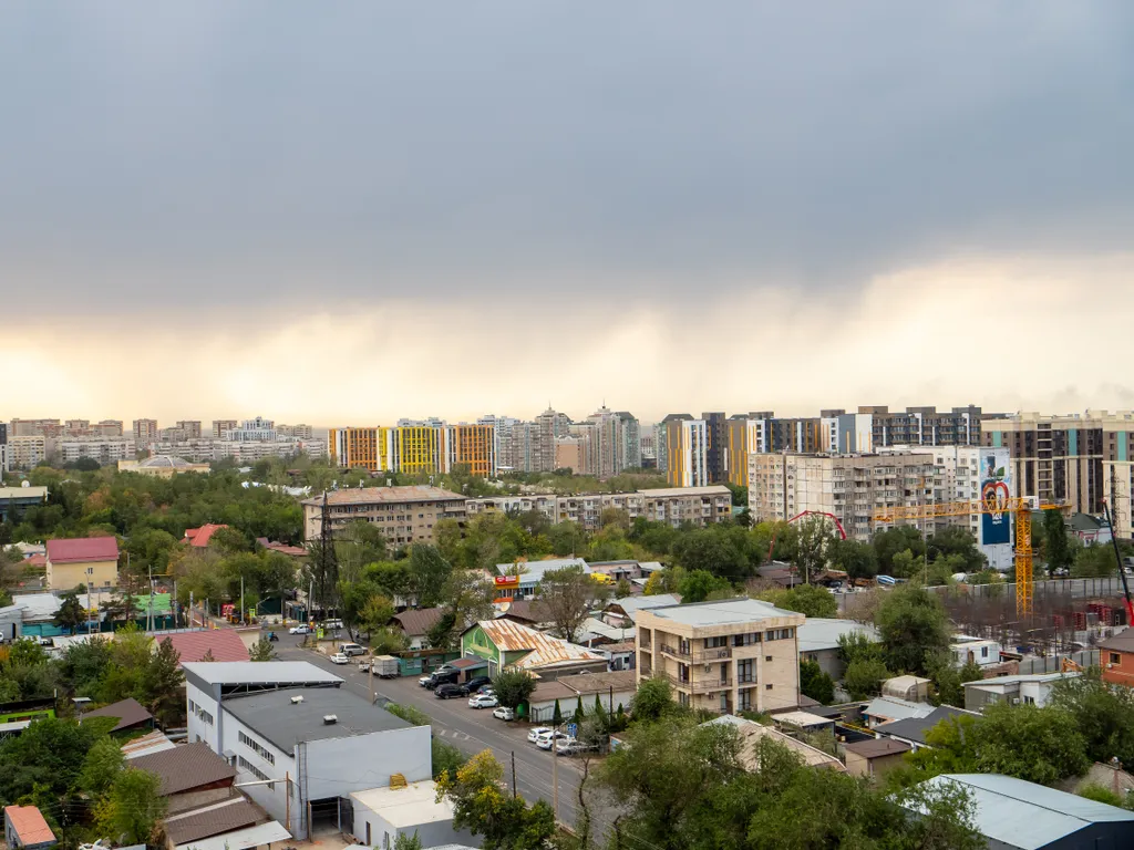 Квартира просторная с балконами, рядом с Мегой