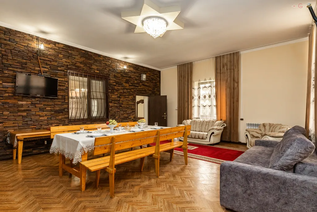 Коттедж Дом у Сада с Мангальной Зоной — Пятигорск