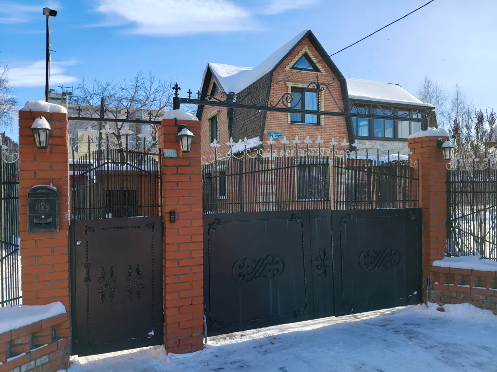 Коттедж на Кошевого 52Б