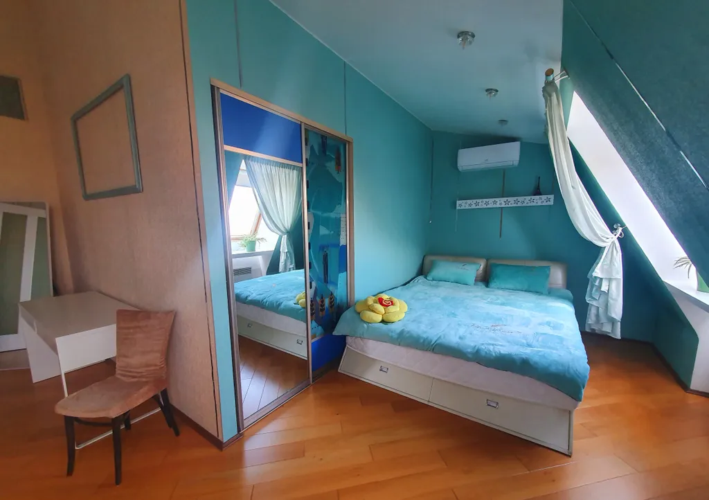 Где начинался город, с видом на море