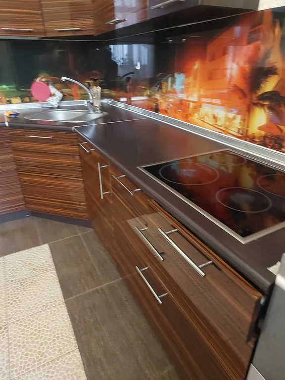 Полдома с отдельным входом