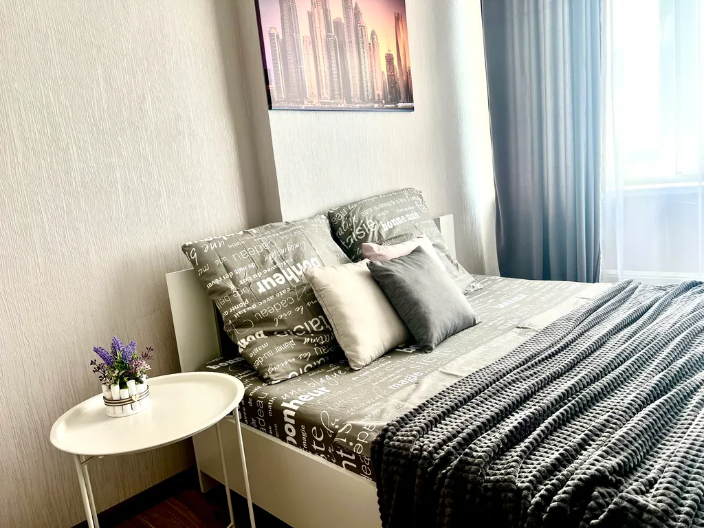 Квартира Новая уютная евродвушка с шикарным видом на город и пруд — аренда посуточно в Ижевск