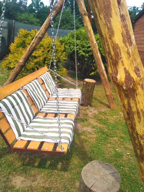 Домик в центре парка Беловежская пуща