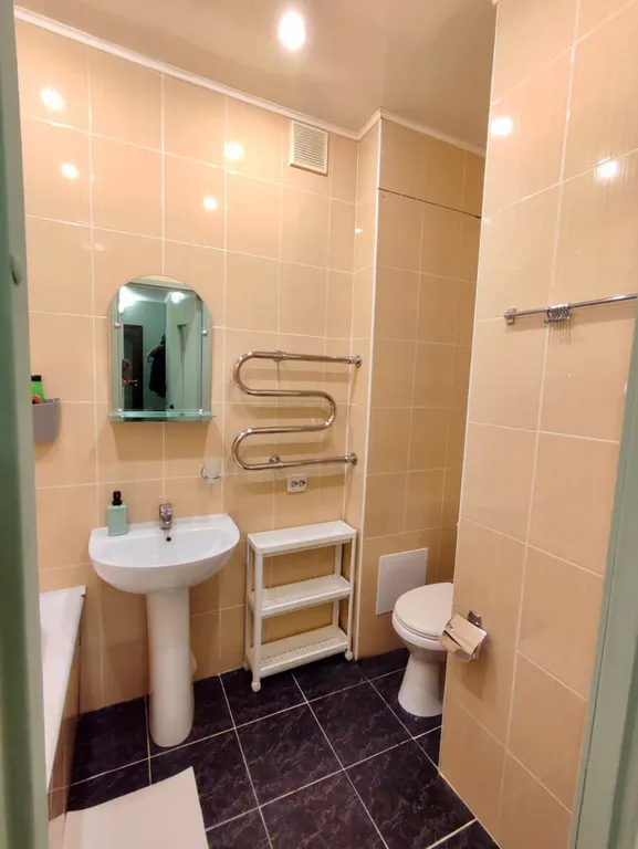 Большая и уютная квартира в центре на набережной