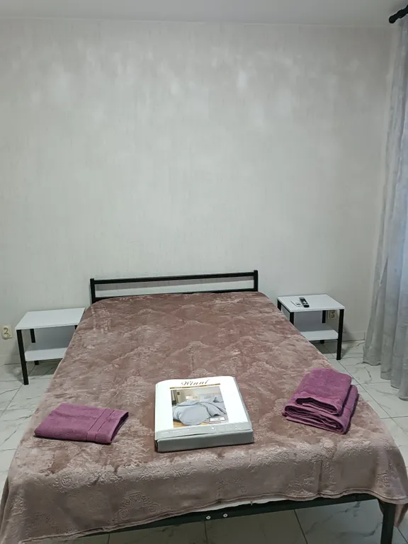 Новый уютный дом дупликс (левая половина) у берегу моря