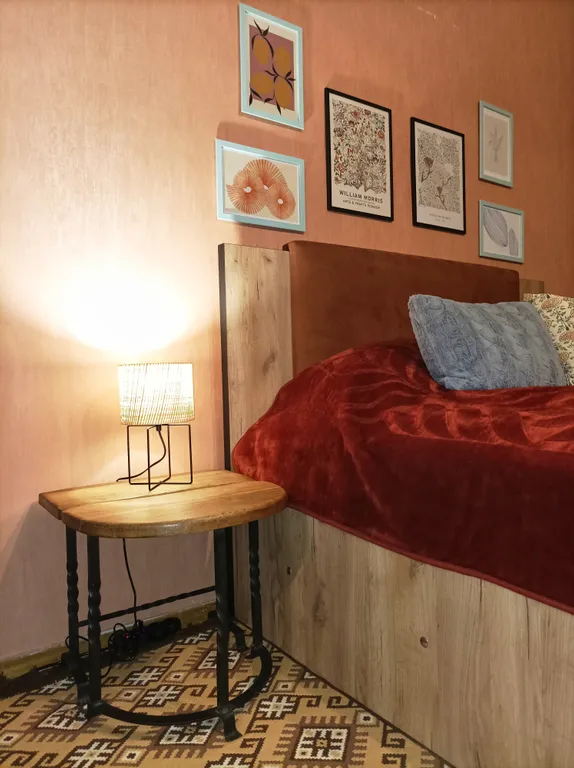 Винтажная квартира с камином в центральном районе Тбилиси, Чугурети