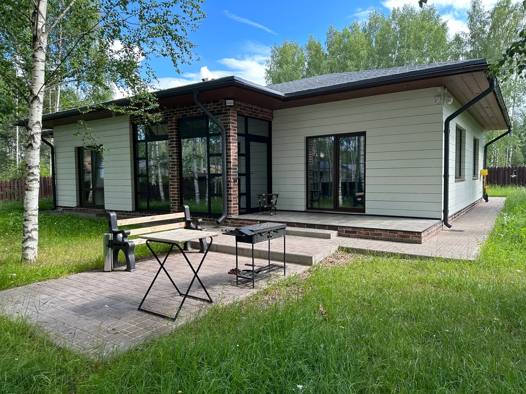 Коттедж в Коприно