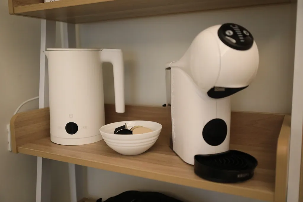 Просторная однушка у моря с бассейном и Wi-Fi 500 мбит/с