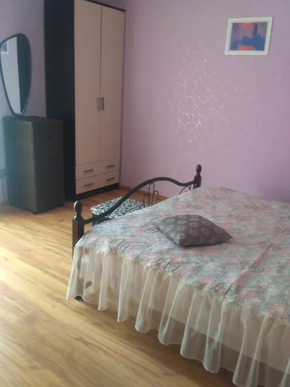 2-ком.кв-ра с уютным двориком с видом на море