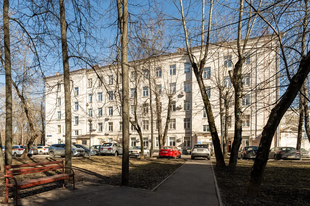 Квартира Квартира Большая студия с новым ремонтом рядом с метро Варшавская — Москва