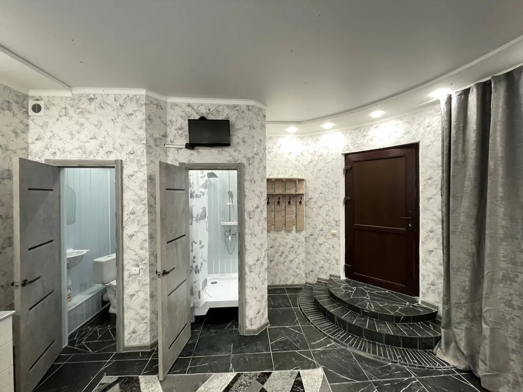 Студия со всеми удобствами, в частном коттедже с отдельным входом