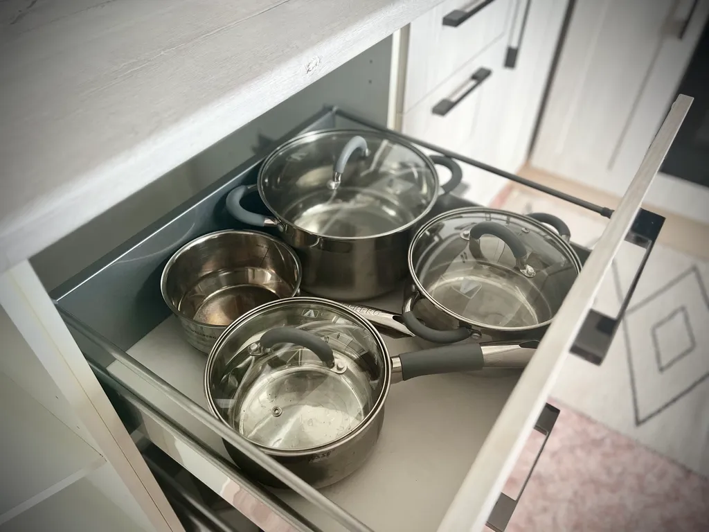 Видовая двухкомнатная квартира в тихом местечке