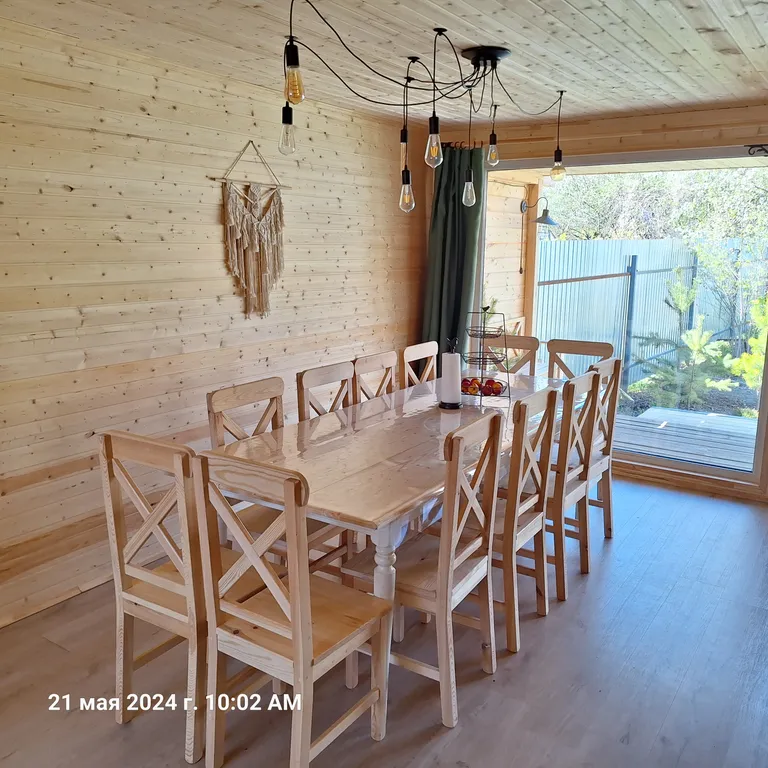 Уютный дом в черте города